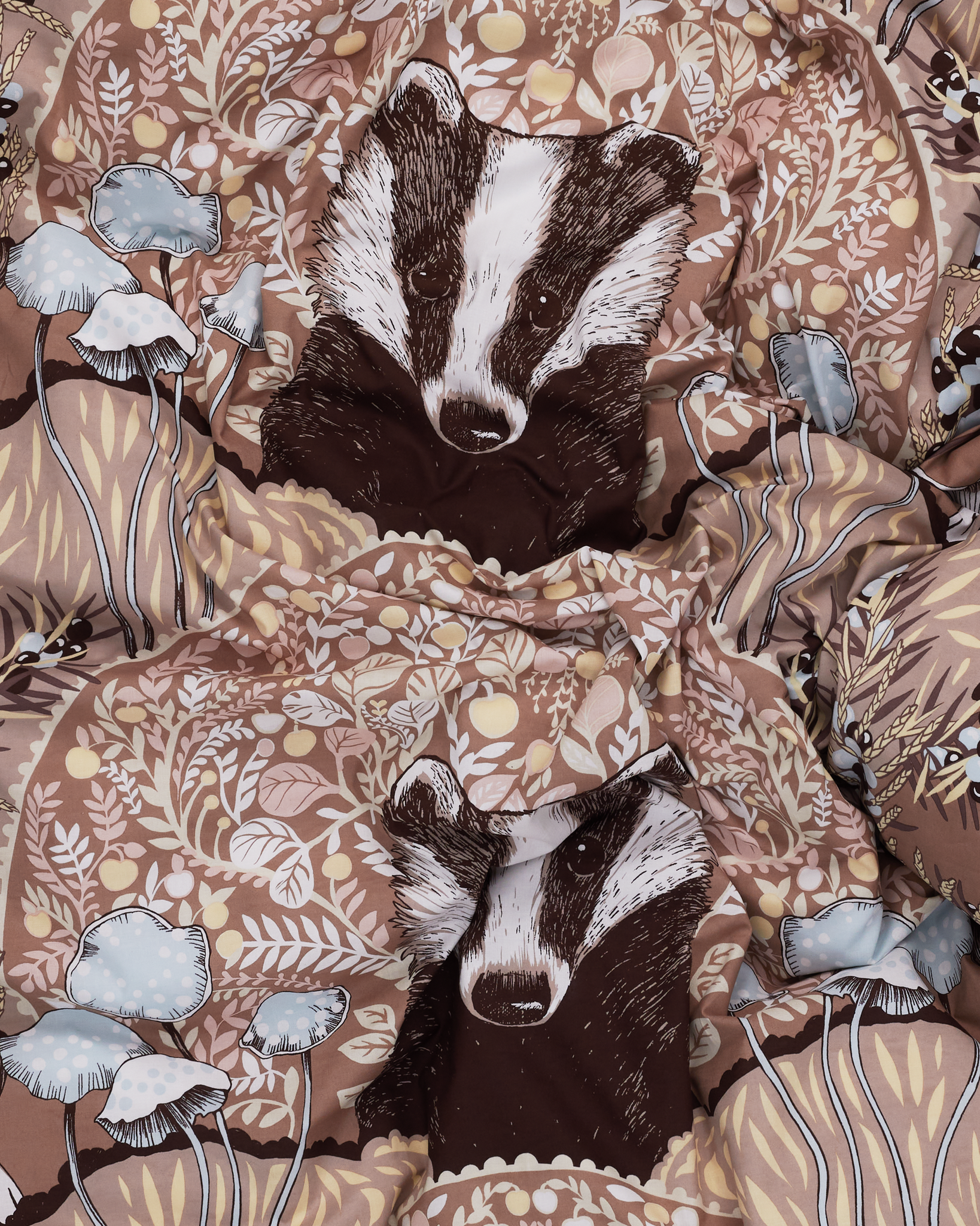 106710-9_1; Vallila Yövuoro-pussilakanasetti Latte / 150x210 cm