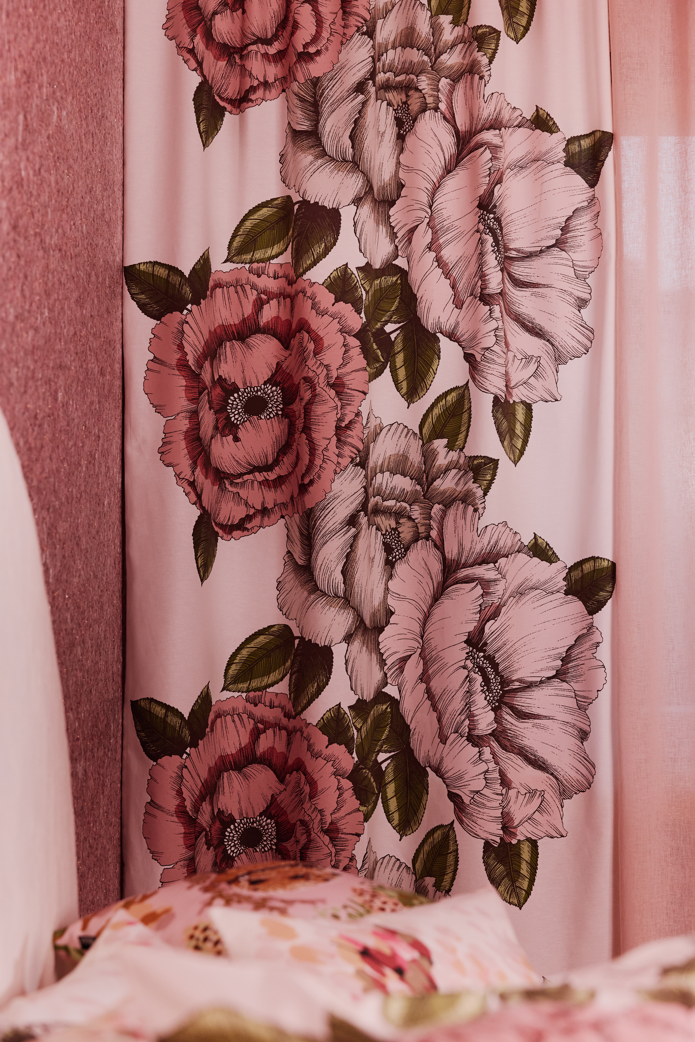CT002457-4271_1; Vallila Alma-verho Pinkki-vihreä / 140x250 cm