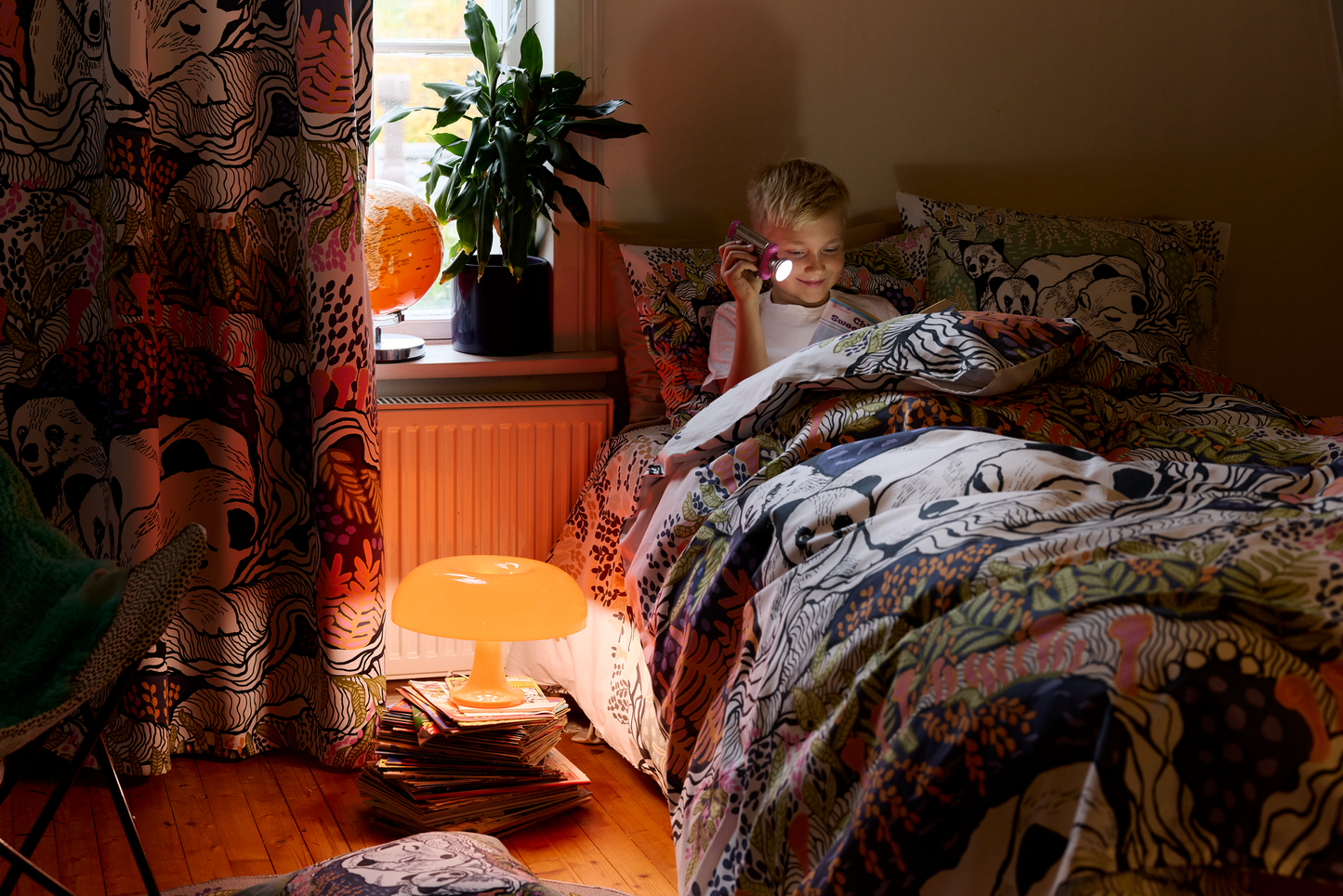 109040-8000_3; Vallila Unikeot-pussilakanasetti Monivärinen / 150x210 cm