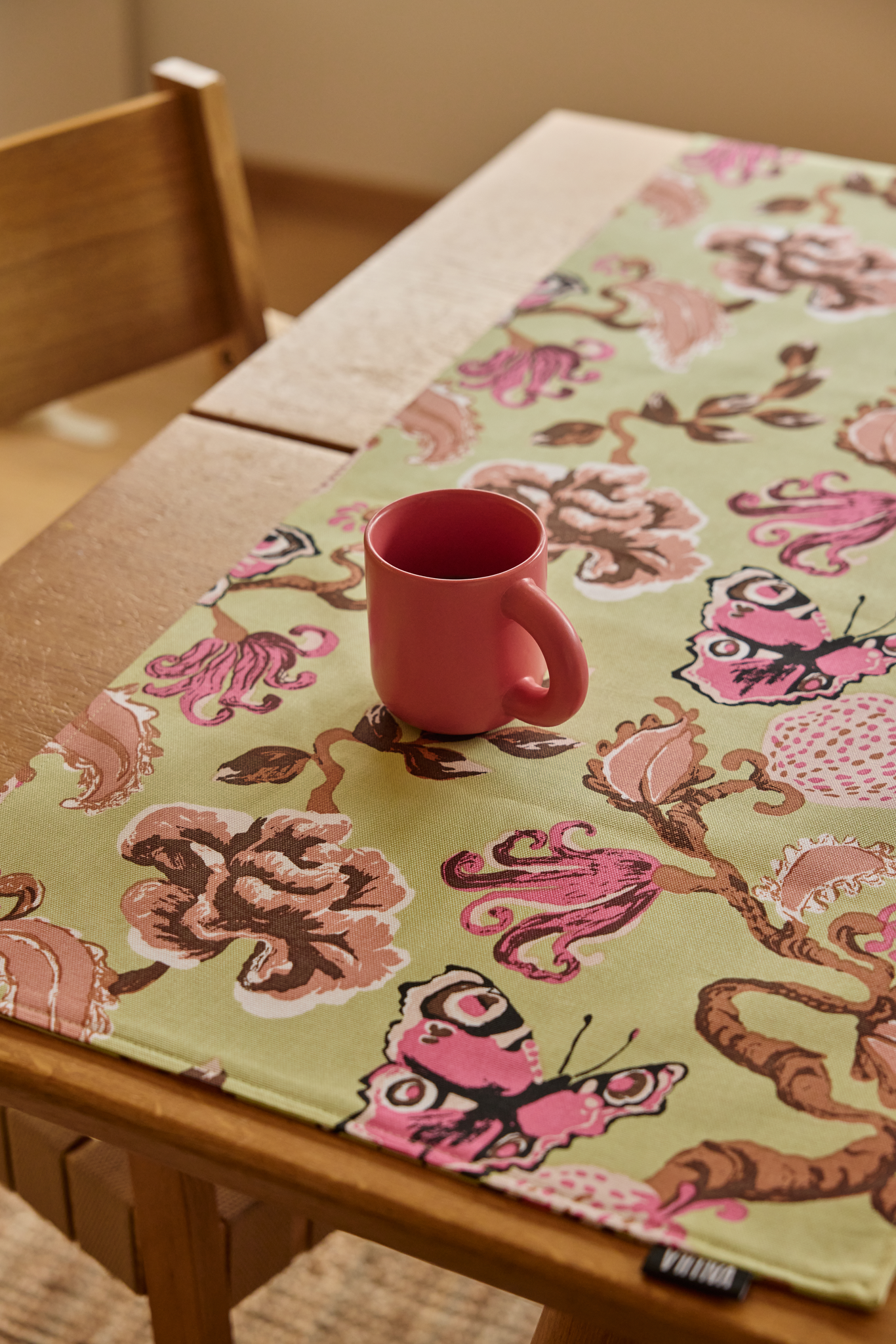 108555-7043_1; Vallila Fantasia-tabletti 2 kpl Vihreä-pinkki / 42x32 cm