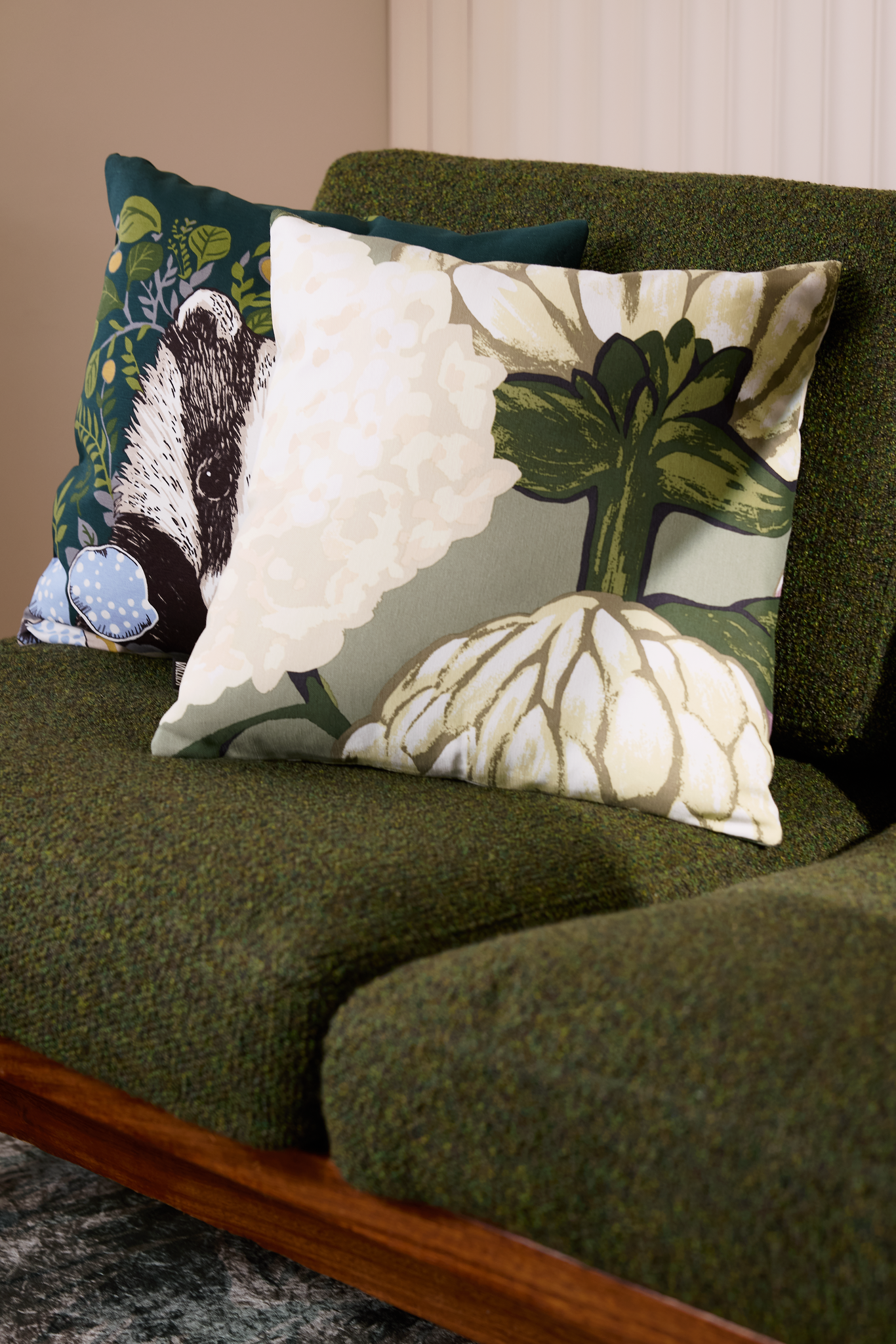 107345-7800_2; Vallila Yövuoro-koristetyynynpäällinen Tummanvihreä / 43x43 cm