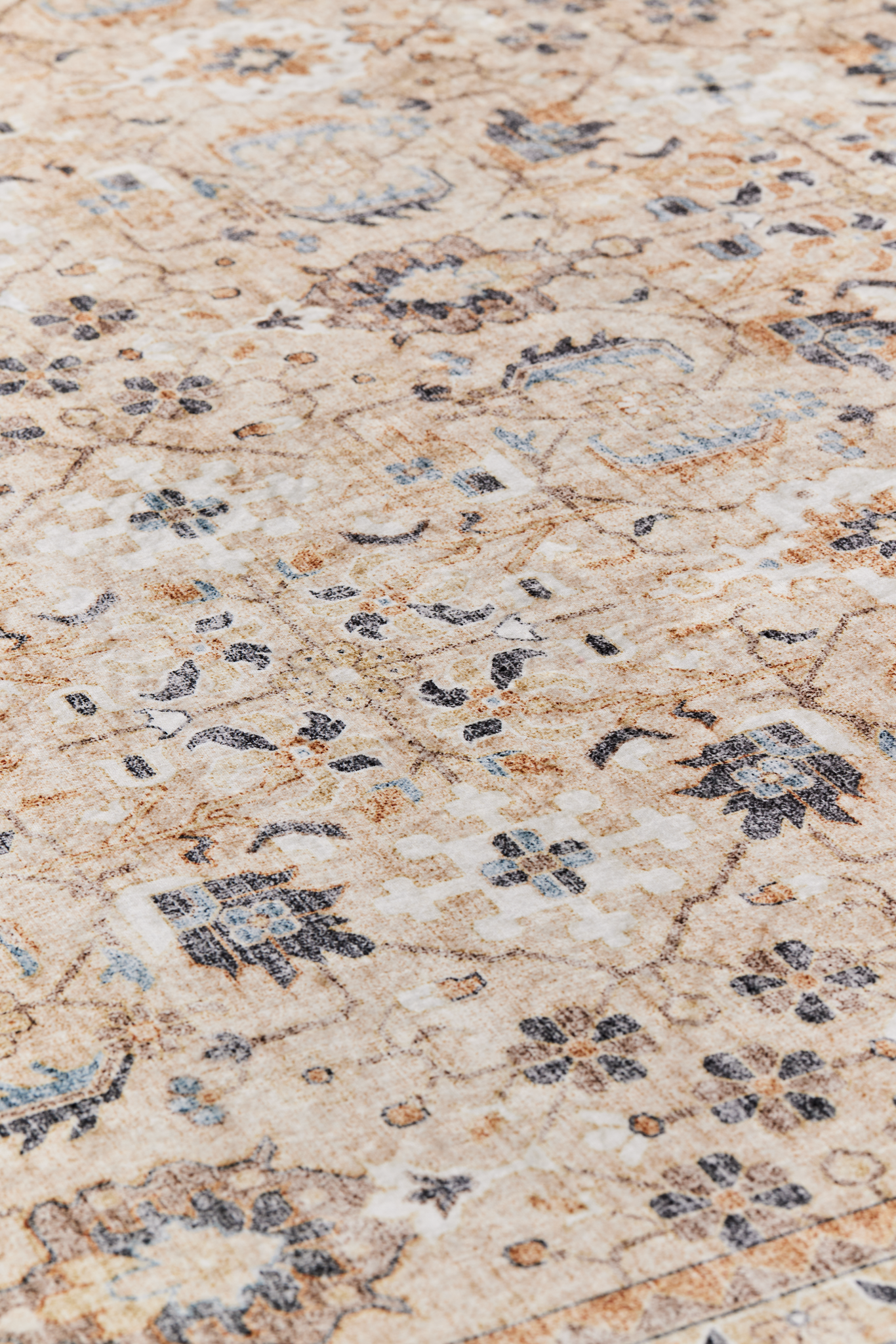 108336-0310_1; 108335-0310_1; 108334-0310_1; Vallila Jalokivi-matto Beige / 140x200 cm
