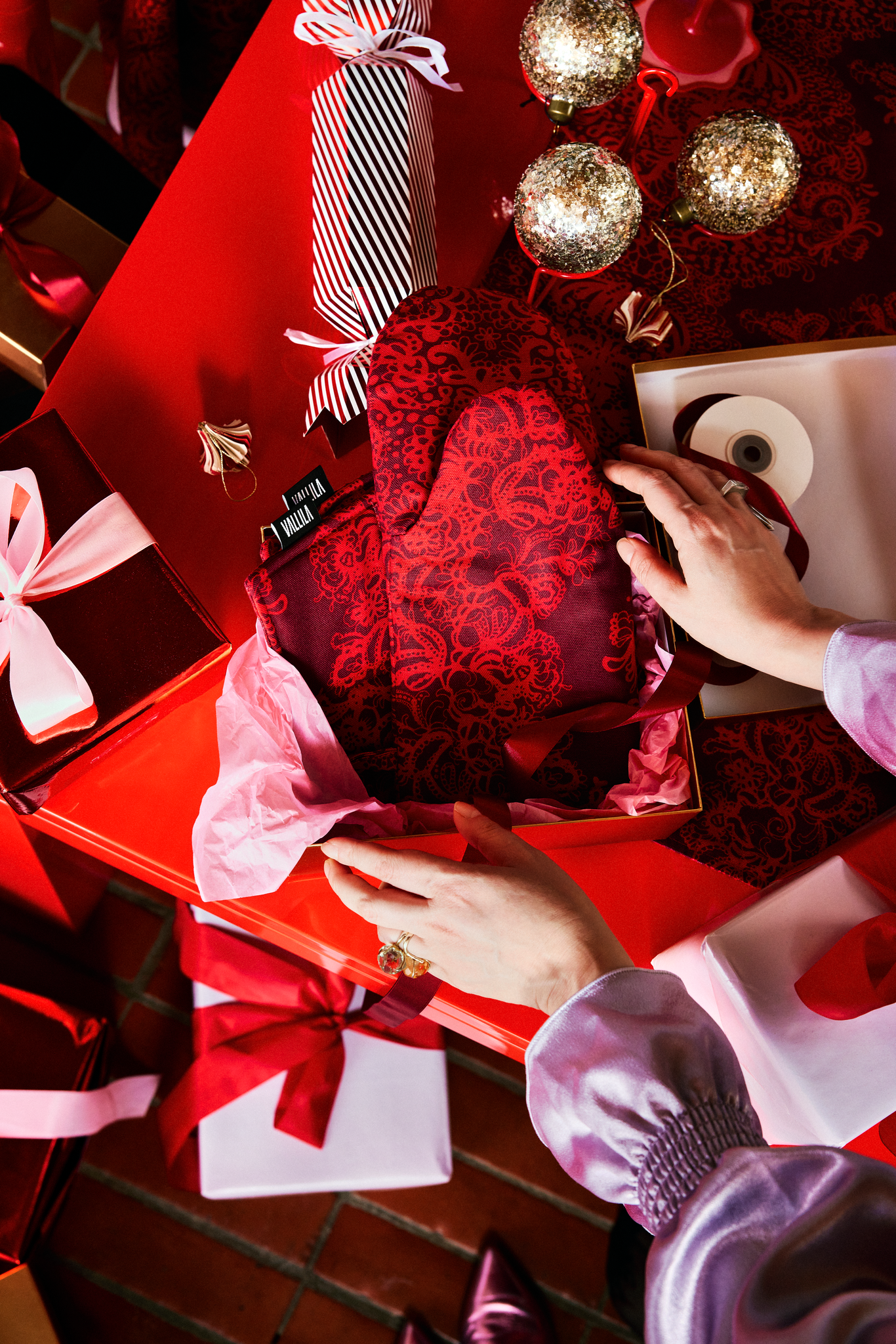 108784-4800_1; Vallila Mandariini-patalappu 2 kpl Punainen / 20x20 cm