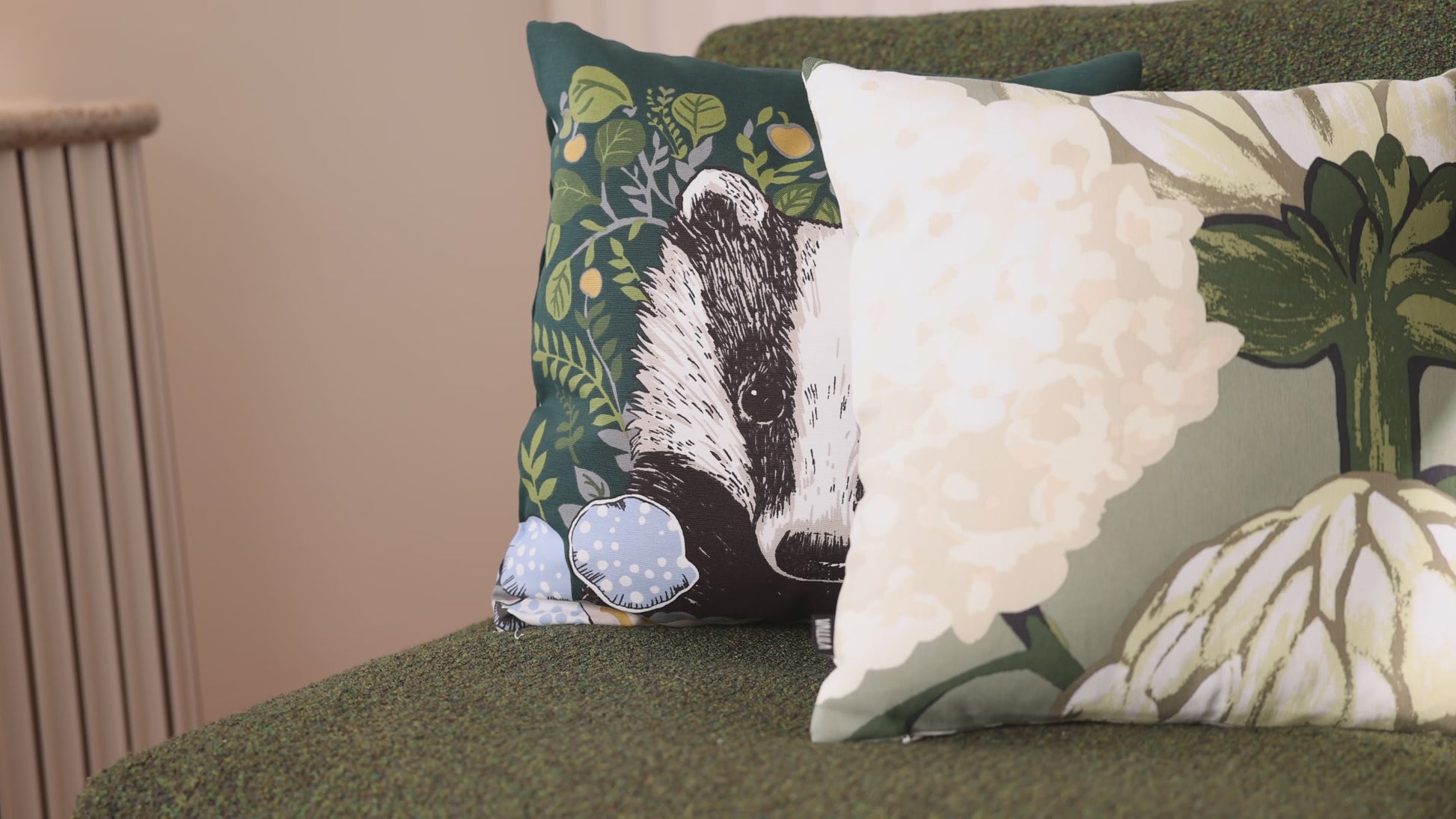 108665-7720_3; 107345-7800_6; Vallila Yövuoro-koristetyynynpäällinen Tummanvihreä / 43x43 cm