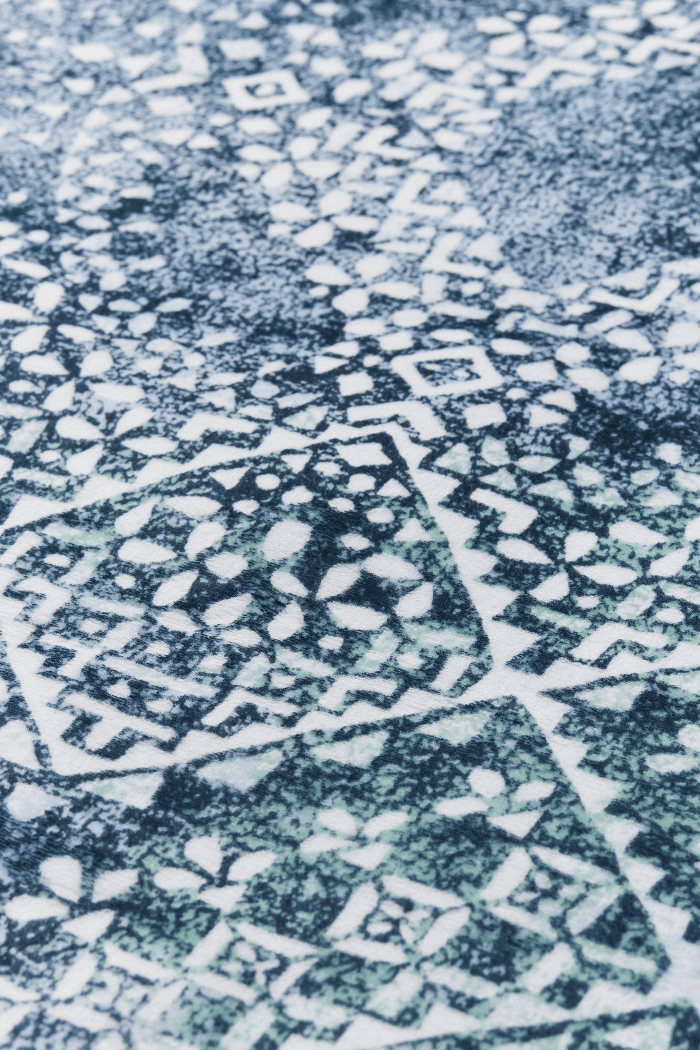 109107-7100_4; 109106-7100_4; Vallila Traditio-matto Mintunvihreä / 160x230 cm 