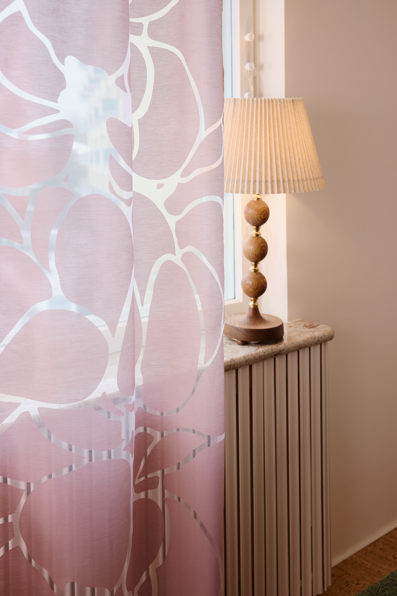 107217-4300_1; Vallila Makeba-valoverho Malva / 140x250 cm 