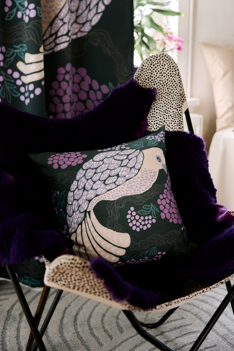 108910-7851_1; Vallila Viserrys-koristetyynynpäällinen Vihreä-violetti / 43x43 cm 