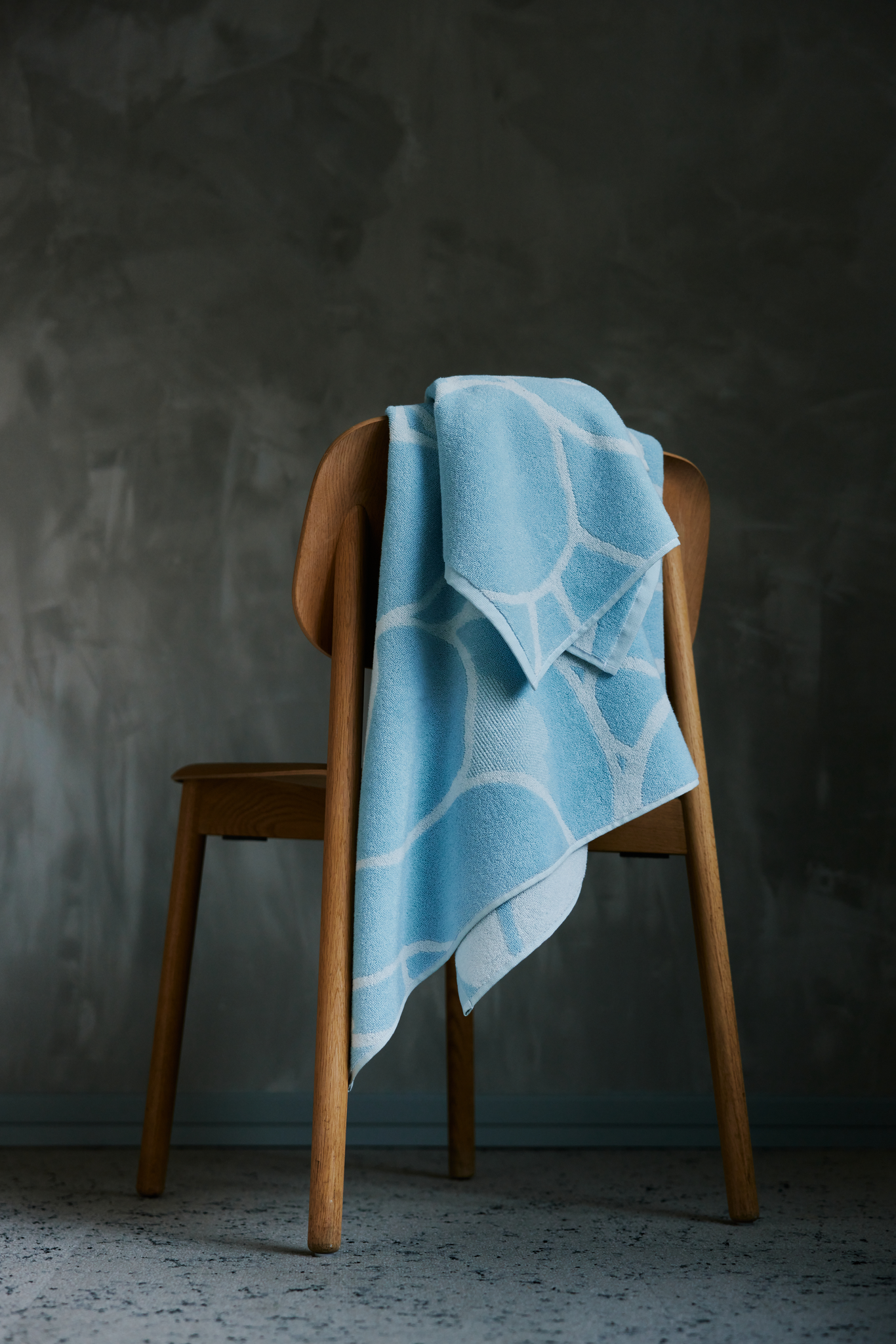 102889-6100_2; Vallila Makeba-pyyhe Vaaleansininen / 70x140 cm 