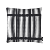 107341-3; Vallila Saga-koristetyynynpäällinen Musta / 43x43 cm 