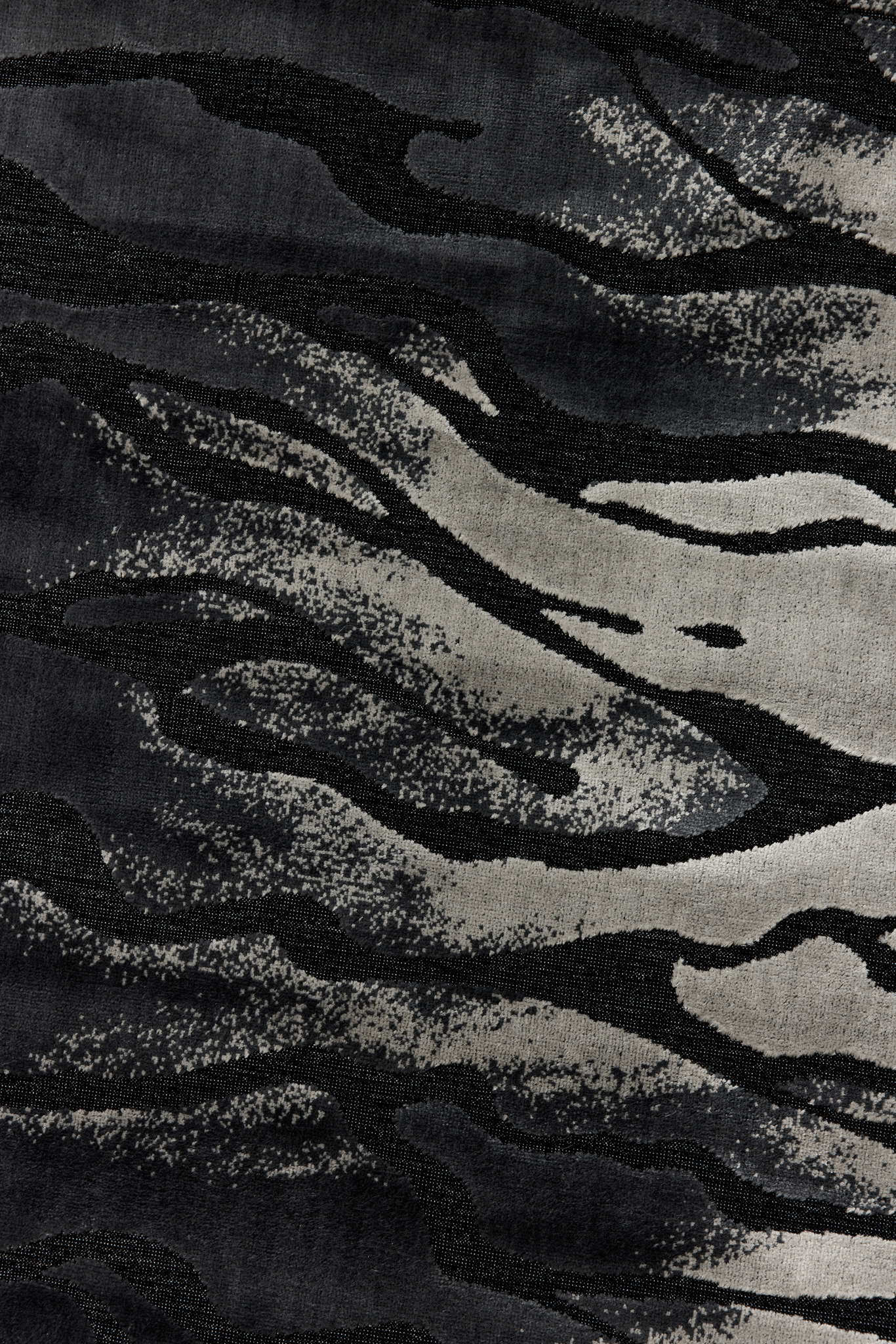 109138-9700_1; Vallila Kuuma puuma -matto Harmaa / 160x230 cm 