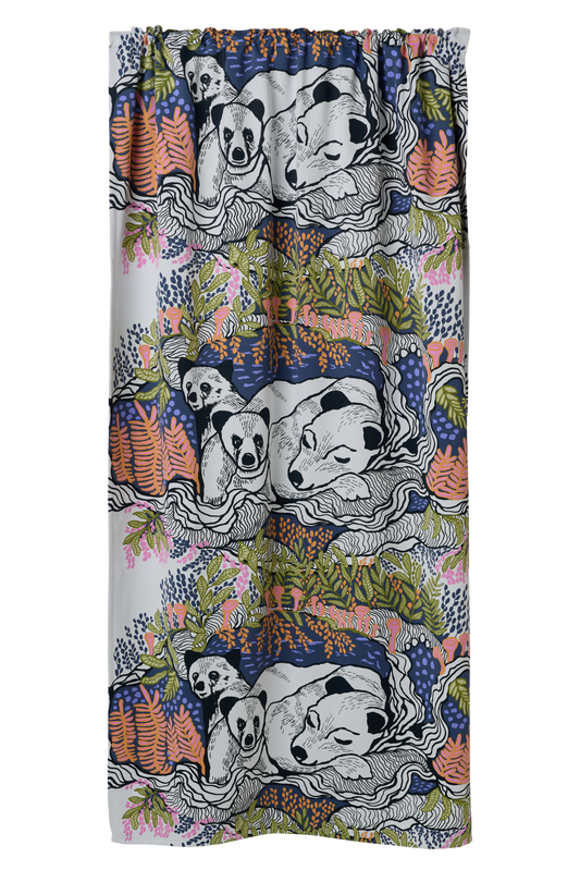 109020-8000; Vallila Unikeot-pimennysverho Monivärinen / 140x250 cm 