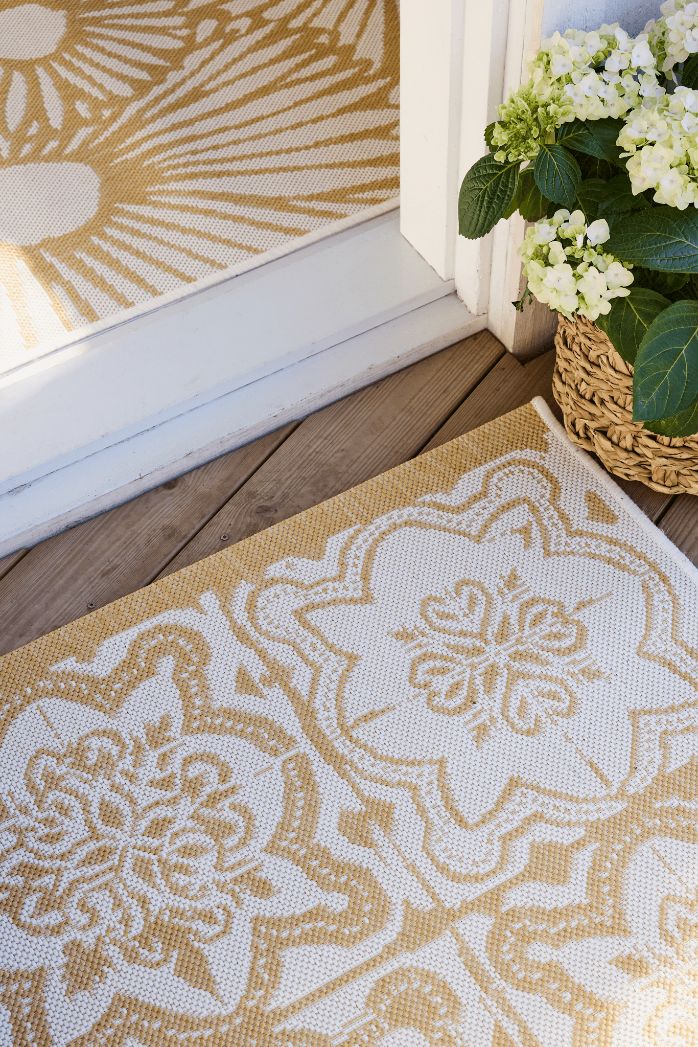 109068-2900_6; Vallila Stella-matto Keltainen / 133x190 cm 