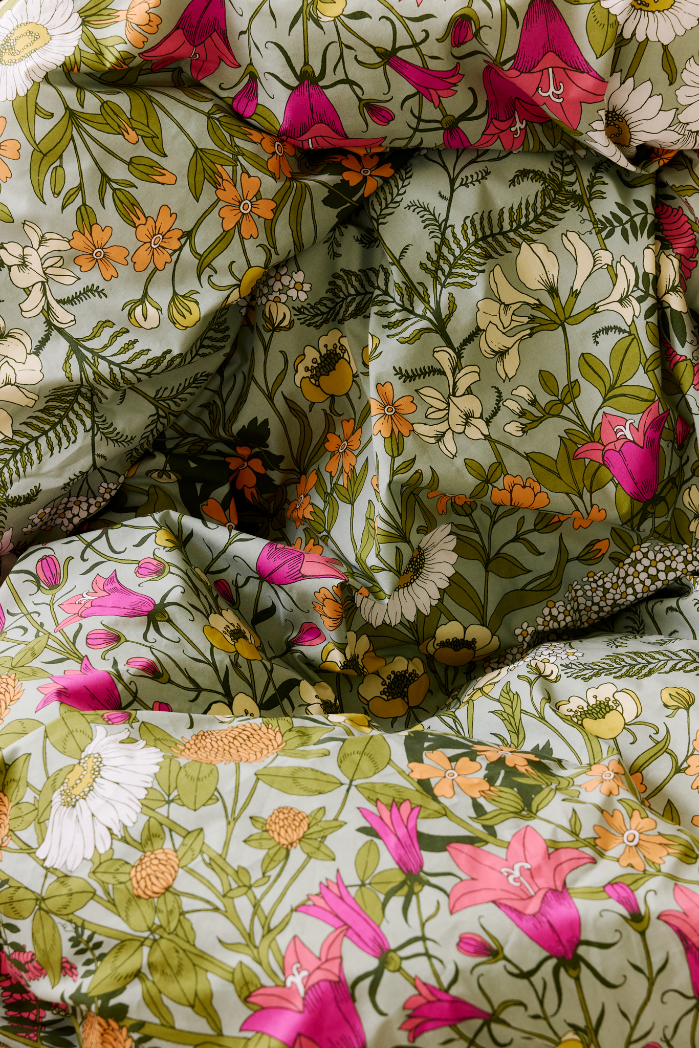 109037-7343_3; Vallila Ahomaa-pussilakanasetti Vihreä-pinkki / 150x210 cm 