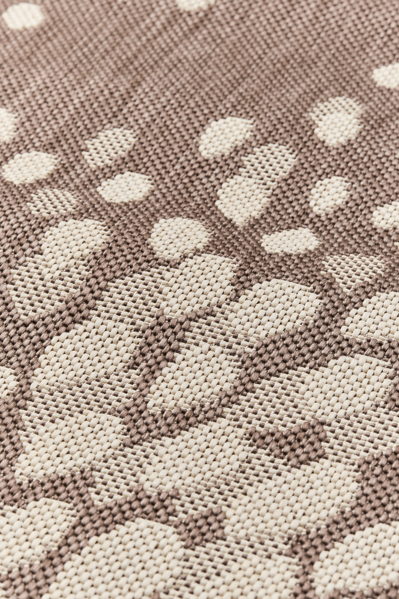 109064-1200_1; 109063-1200_1; 109062-1200_1; 109061-1200_1; 109060-1200_1; 109059-1200_1; Vallila Puuska-käytävämatto Taupe / 80x150 cm 